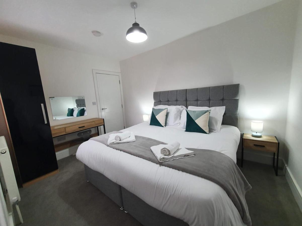2 Bedroom Apartments In Filton By Cliftonvalley Apartments Bristol Luaran gambar