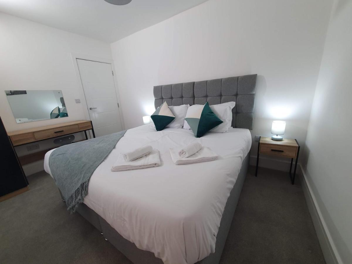 2 Bedroom Apartments In Filton By Cliftonvalley Apartments Bristol Luaran gambar