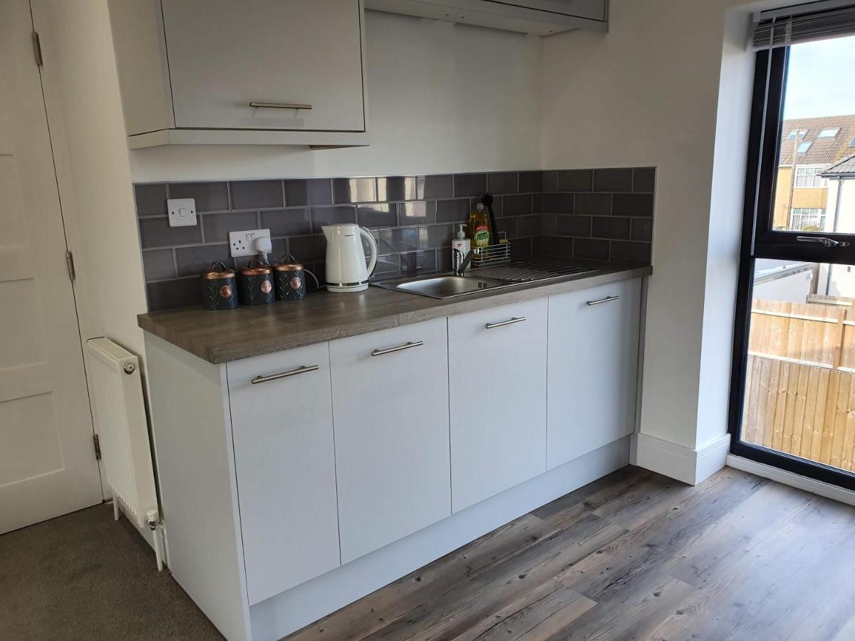 2 Bedroom Apartments In Filton By Cliftonvalley Apartments Bristol Luaran gambar