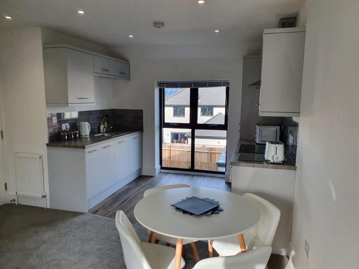 2 Bedroom Apartments In Filton By Cliftonvalley Apartments Bristol Luaran gambar